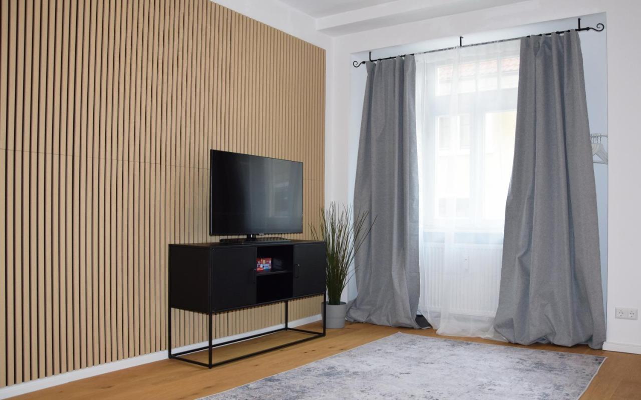 Modernes Studio Appartement Mit Leseecke Gernsbach Buitenkant foto